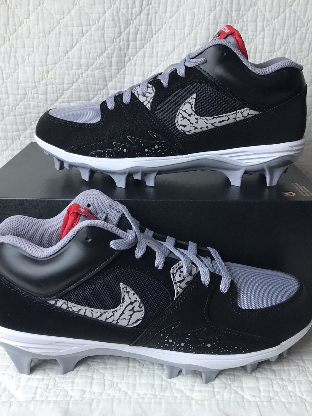 Jordan Stadium 90 Low TD Football Cleats Men’s SZ 8.5 Black Grey HQ0210-060